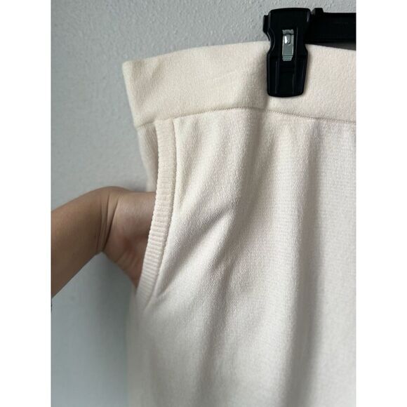 SOLD - Picture 4 of 12